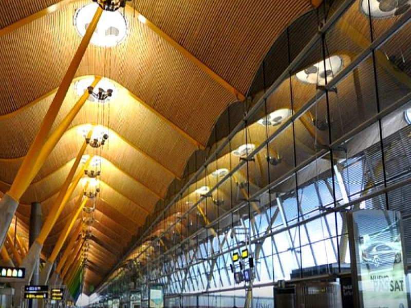 Madrid Airport VIP Service photo