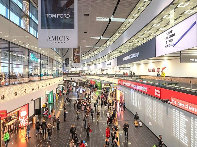 Vienna Airport VIP photo
