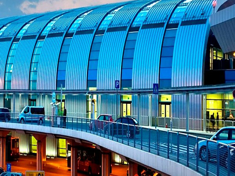 VIP Service Budapest Airport photo