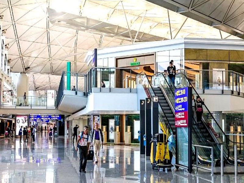 VIP Service Larnaca Airport photo